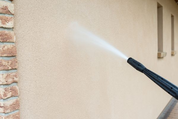 Stucco Washing